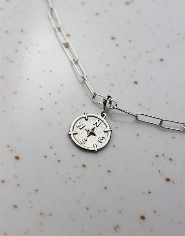 Naszyjnik z medalikami to najlepsza forma talizmanu. Monetki  na łańcuszku. Motywujący naszyjnik. medaliony. amulet talizman. Choker