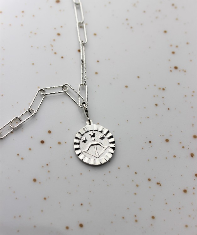 Naszyjnik z medalikami to najlepsza forma talizmanu. Monetki  na łańcuszku. Motywujący naszyjnik. medaliony. amulet talizman. Choker