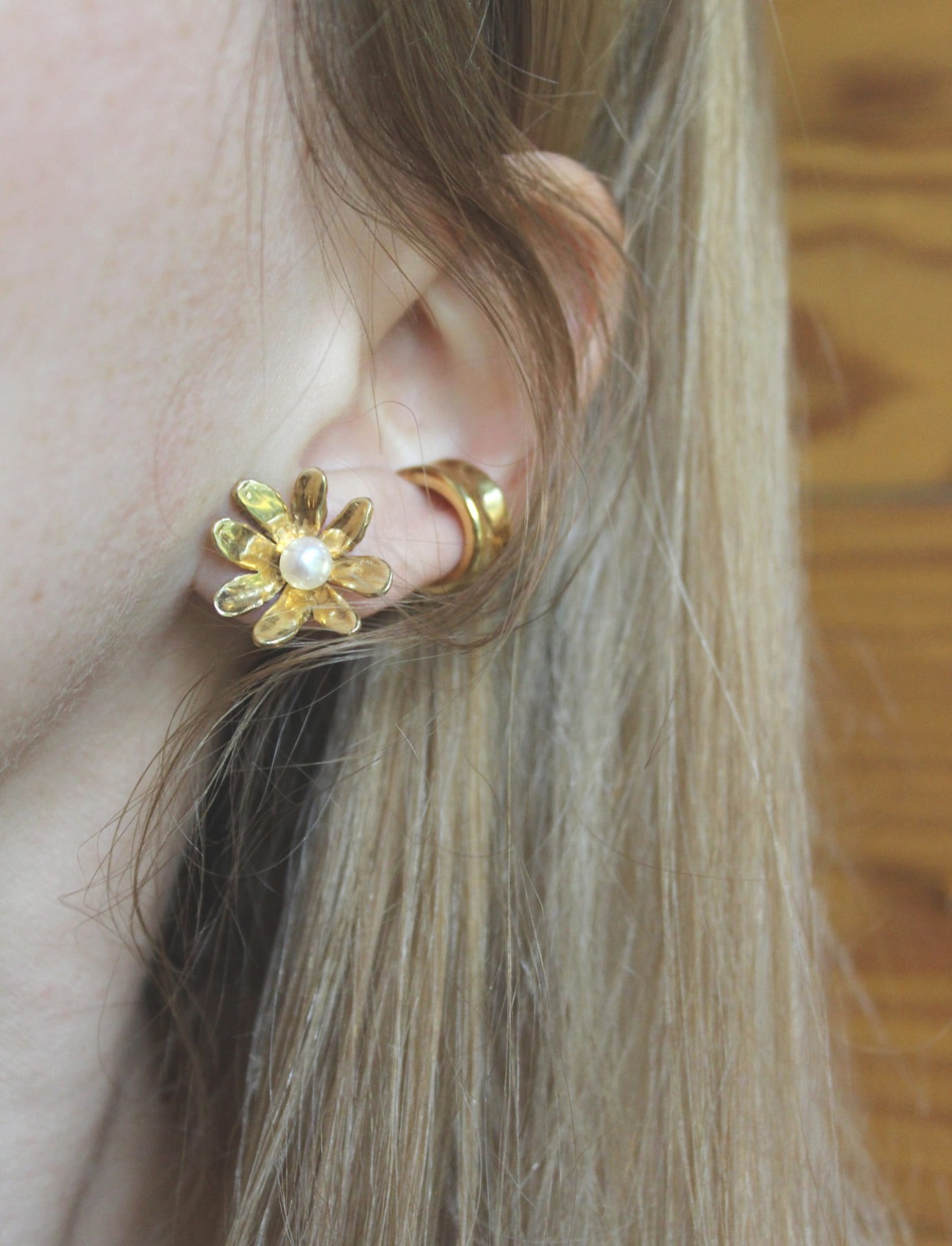 smaller flowers perla1.jpg