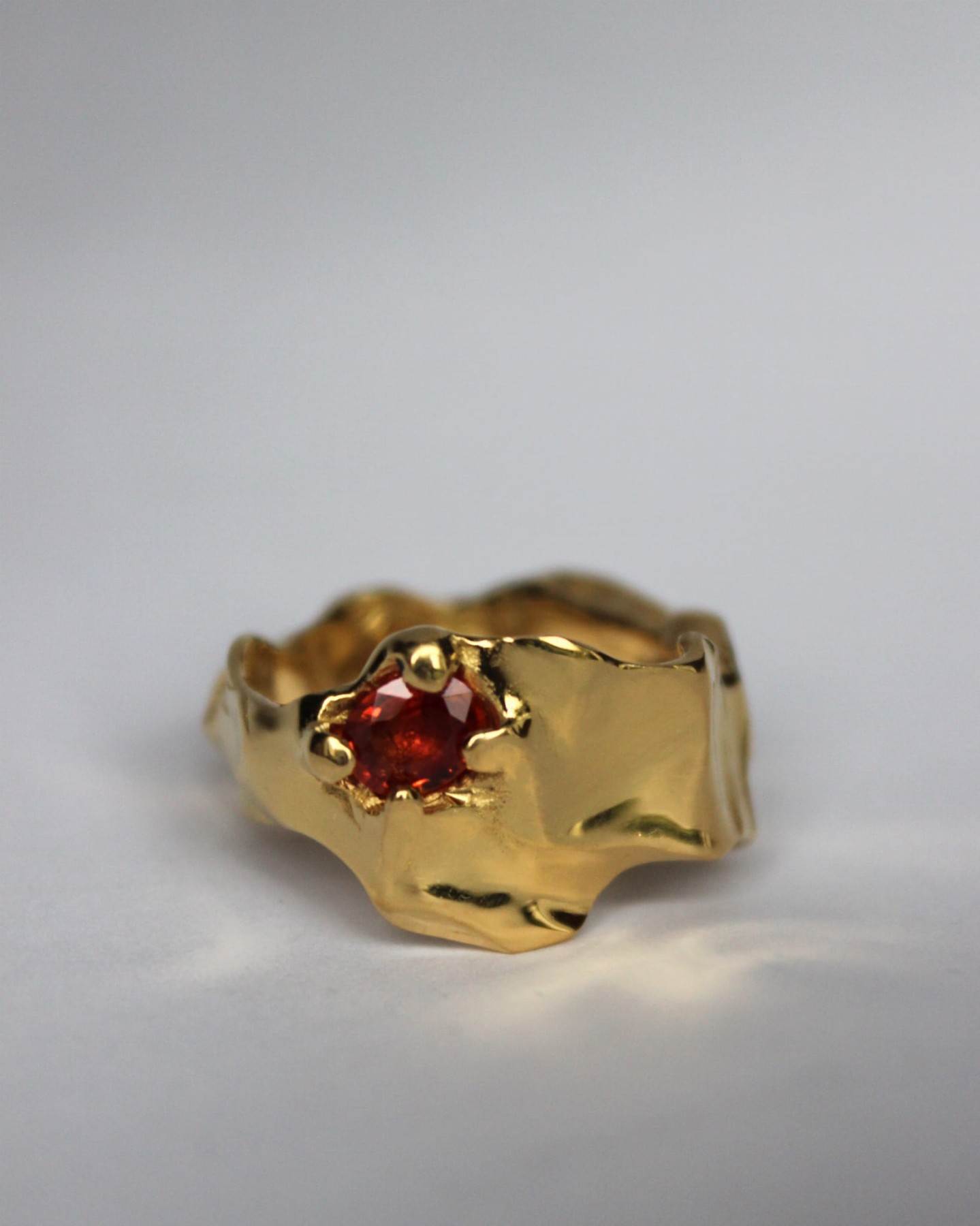 orange sapphire 1.JPG